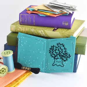 Sommer Reading Stitching Club Embroidery & EPP Book Bag Projekt Bild 1
