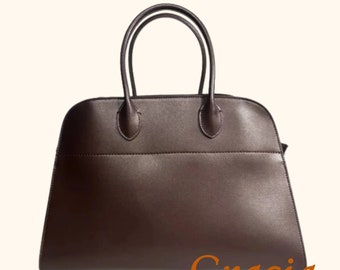 Designer Shoulder Bags for Women: Stylish Office and Travel Bags, Leather Wallets for Daily Use - Perfect Gifts for Her