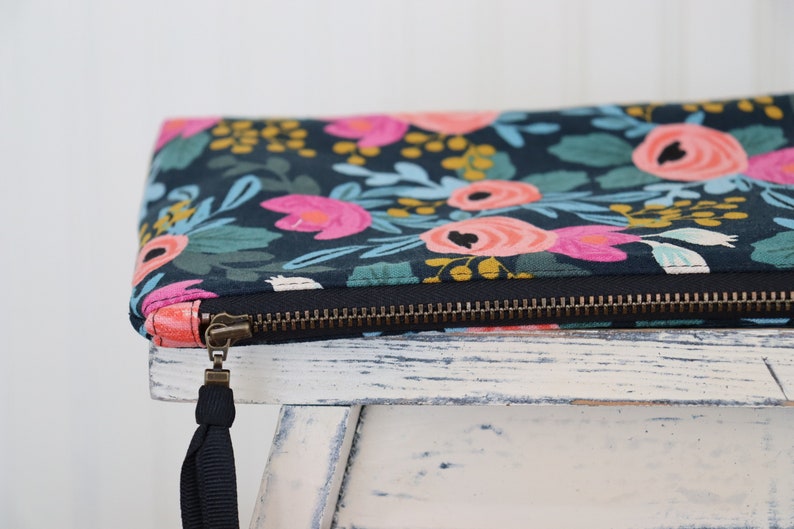 ChenowethHandmade Cosmetic Bag - Thumbnail 3