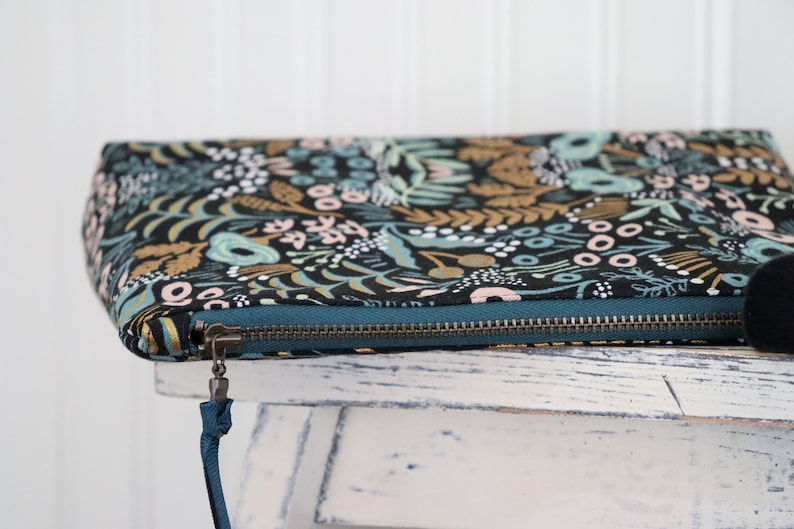 ChenowethHandmade Cosmetic Bag - Thumbnail 3