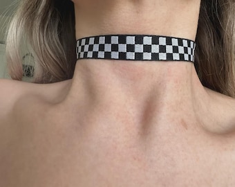 Checker Ribbon Choker
