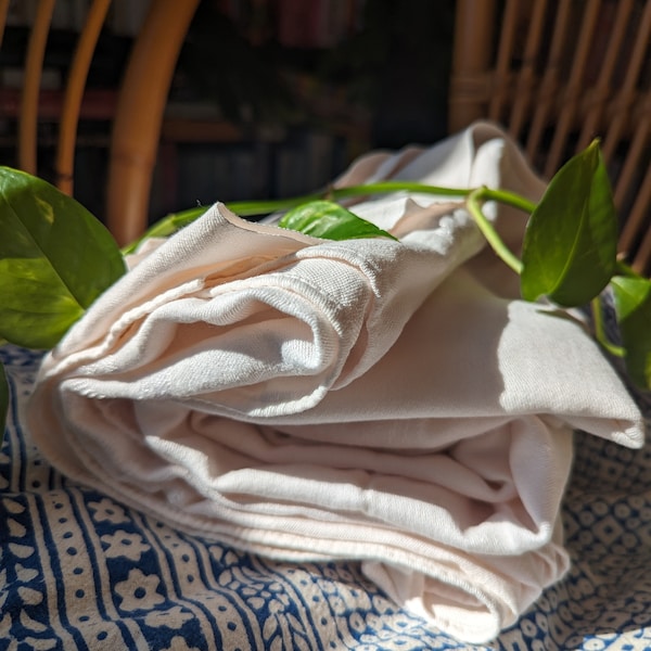 magnolia tablecloth