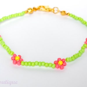 Flower Bracelet, Daisy Bracelet, Beaded Bracelet, Daisy Flower Bracelet, Daisy Chain, Handmade Jewellery, 14k Gold Plated Bracelet, Gift
