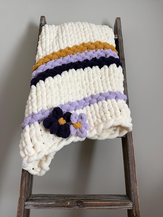 Handmade Chunky Knit Baby Blanket with Flowers: Chenille Nursery Decor