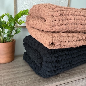 ハンドメイドのチャンキーニットシェニールブランケット：ソフトジャンボスロー、特大ブランケット