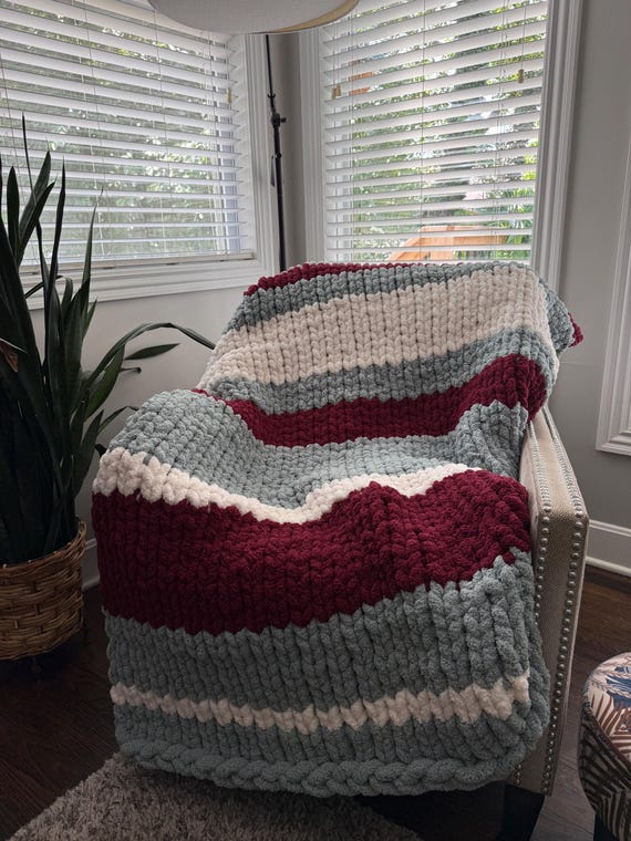 Handmade Chunky Knit Chenille Blanket: Soft Jumbo Throw, Oversized Blanket