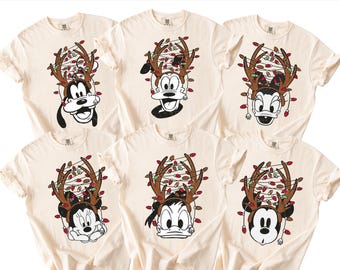 Camiseta personalizada de reno con luces navideñas de Mickey y sus amigos, camiseta de reno de Disney, camiseta de fiesta navideña de Disney, temática navideña, Mickey Navidad