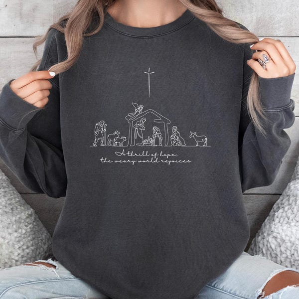 Camiseta navideña cristiana Comfort Colors®, camiseta con gráfico de Jesús cristiano, camiseta con escena de la natividad, camiseta navideña con natividad, natividad con historia real