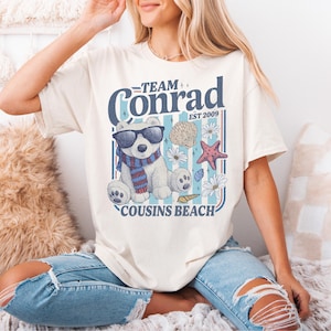 Comfort Colors®Team Conrad Junior Mint Bear Shirt, Turned Pretty Shirt, TSITP Cousins Beach Fan Shirt, Summer Romance Book Fan Sweatshirt Bild 1