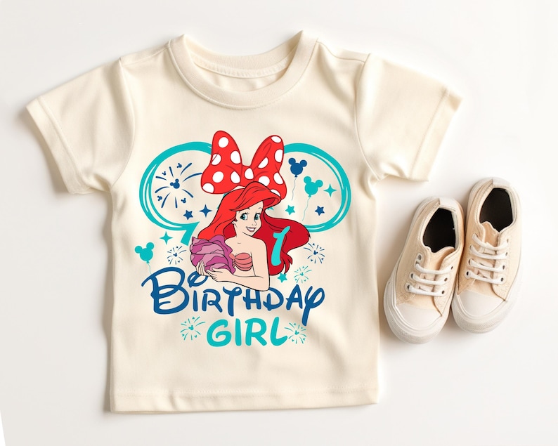 Camiseta infantil de cumpleaños de La Sirenita, camiseta infantil de cumpleaños de la princesa Ariel de Disney, camiseta de sirena, sudadera personalizada para fiesta de cumpleaños de Ariel imagen 1