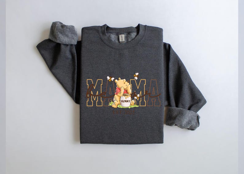Custom Mothers Day Sweatshirt with Names, Winnie the Pooh Mothers Days Gift, Custom Mama Bear Shirt, Gift For Mother's Day afbeelding 20