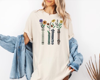 Comfort Colors®Floral Lightsaber Star Wars Tee, Disney Women's Star Wars, Flowers Lightsaber Tee, Galaxy's Edge Trip, Disney World Shirt