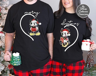 Disney Merry Christmas Couple Sweatshirt,Mickey and Minnie Matching Holiday SHİRT,Disney Christmas Trip 2025, Family Christmas Tees,