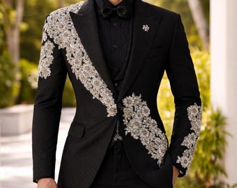 Traje de boda negro a medida para hombre, 3 piezas, esmoquin ajustado, blazer de lujo con apliques de cuentas, traje de novio con solapa de pico, conjunto formal para cena de graduación.