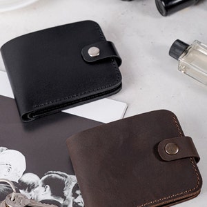 Leder Vintage Brieftasche, braune Brieftasche, Vatertagsgeschenk, individuell gravierte Brieftasche, kleine Herrenbrieftasche, personalisierte Herrenbrieftasche, Jubiläumsgeschenk