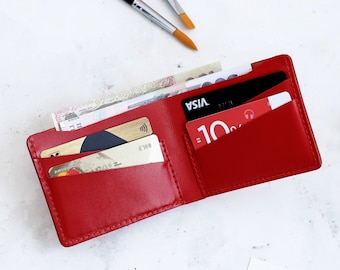 Cartera pequeña de cuero rojo para mujer, billetera delgada grabada