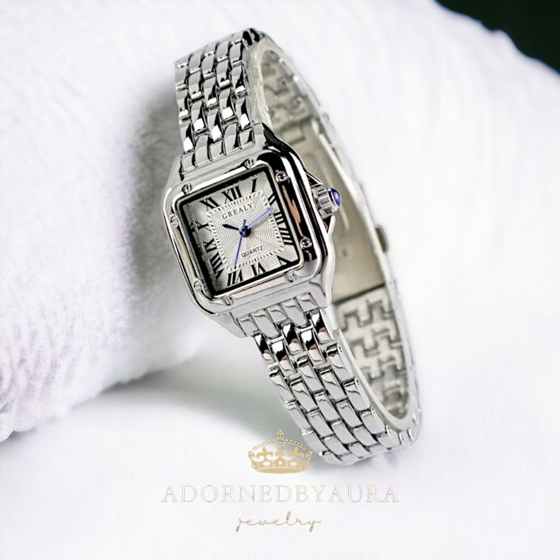 Luxuriöse Uhr mit Monogramm-Mom-Uhren, Damenuhr, beste goldfarbene Uhren, minimalistisches quadratisches Design, Geschenk für Sie Silver