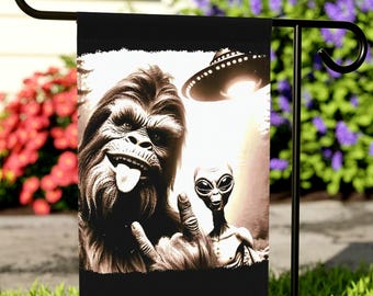 Bigfoot Alien Garden Flag: Sasquatch UFO Outdoor Banner