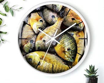 Bluegill Fishing Wall Clock | Rustic Cabin Decor