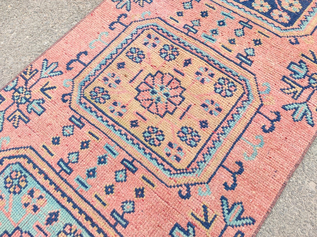 2.5x18 Ft, Extra Long Runner for Hallway, 18 Long Runner Vintage