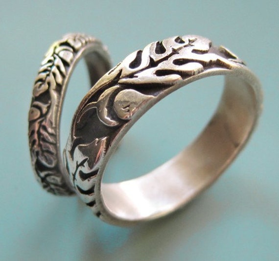 Items similar to Silver Oak Wedding Ring Set on Etsy