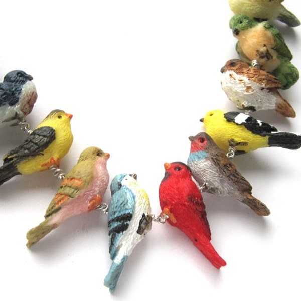 Collier oiseaux d'une plume