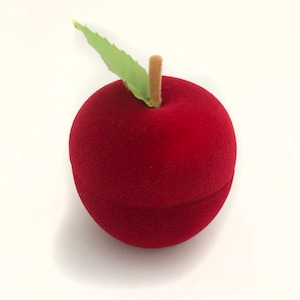 Apple Ring Box