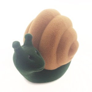 Snail Ring Box