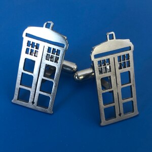 Doctor Who 3D Tardis Cufflinks main image 0