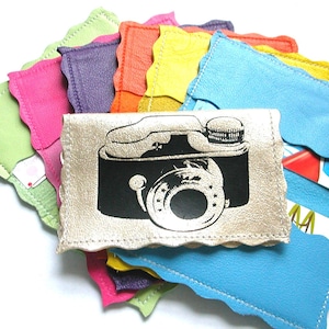 Vintage Camera Business Card Holder |  Women&#39;s Slim Wallet | Credit Card Holder | Credit Card Wallet & Gift Card Holder | Bus Pass Holder