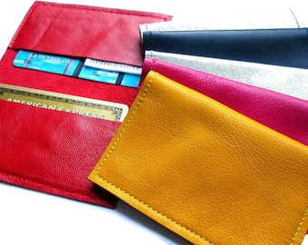 Metro Leather Business Card Holder | Women's Slim Wallet | Leather Gift Card Holder | Slim Leather Wallet & ID Holder