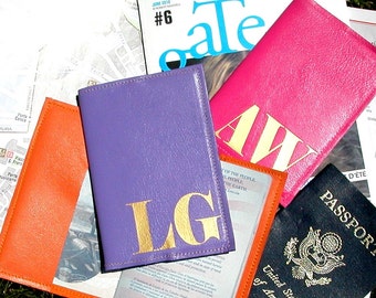 Porte-passeport en cuir personnalisé Mia, couverture de passeport