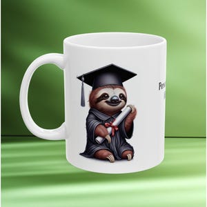Tasse paresseux de remise des diplômes : tasse à thé en céramique de la promotion 2025
