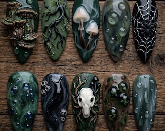 Handgefertigte Presse auf den Nägeln | Dark Forest Kuriositäten | 3D Pilz, Schädel & Schnecke Kunst