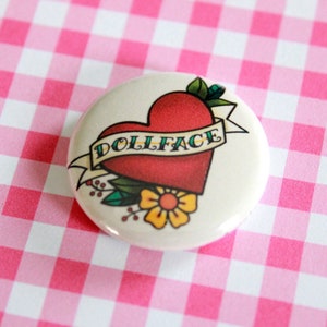 Poppentattoo 1&quot; pin