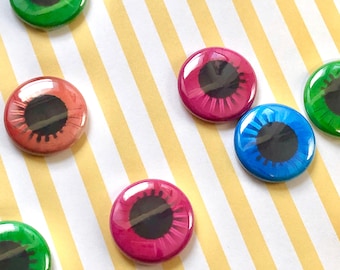 Eye on You Blythe Classic Eyechips 1&quot; Pin