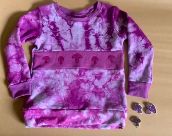 Organic cotton and hemp sweatshirt for children with mushroom prints. Size 4 Handmade, dyed and printed