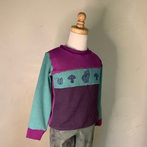 Organic cotton and hemp sweatshirt for children size 5/6 hand made, dyed and printed one of a kind image 3