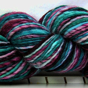 Kitty Singles Blackberry Sea HandDyed HandSpun Single Ply Wool Yarn 190 yards 5 oz dk weight image 5