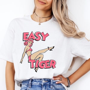 Cute Vintage Style Pinup T-Shirt, Nostalgic Tee, Rockabilly Shirt, Burlesque Tee, 1950s, Classic Glamour T-Shirt, Unisex Tee, Gift Idea