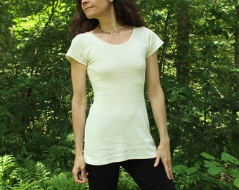 Serket tunika - vid rund halsringning med korta ärmar och t-shirtklänning - 100 % hampa och ekologisk bomull - specialtillverkad, handfärgad - vegansk