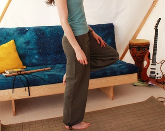 Byxor med hampfickor, dragsko i midjan och benen, yoga tai chi qi gong - 100 % hampa och ekologisk bomull - specialtillverkade, handfärgade storlekar xxs till XL