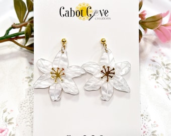 White Pearl Lily Flower Acrylic Dangle Earrings with Gold Mirror Centers / Feminine Jewelry / Post Earrings May Birth Flower