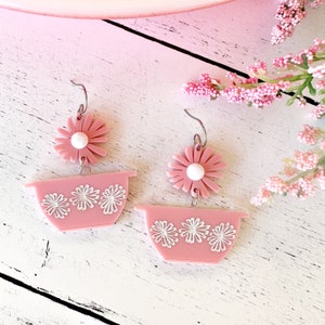 Pyrex Inspired Pink Daisy Cinderella Bowl Acrylic Earrings in Matte Pink and White with Clear Acrylic Lid, Pyrex Jewelry, Pyrex Gift,Vintage