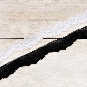 Vintage Intricately Woven Lace is 1/2&quot; Wide - 5 Yards - Choose from Black or White - Vintage, Non Stretch, Crafts, DIY