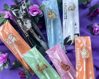 Bolígrafo acrílico con un adorable dije de conejito y tinta negra fluida, artículos de papelería kawaii, regalo perfecto para estudiantes y amantes de los conejitos, material de escritura.