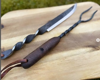 Hand-forged grill cutlery
