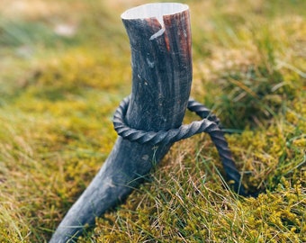 Support de corne à boire forgé