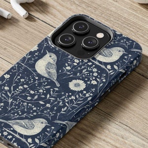 Etui na telefon z motywem botanicznym ptaków: wzór w kwiaty w stylu vintage, styl Cottagecore