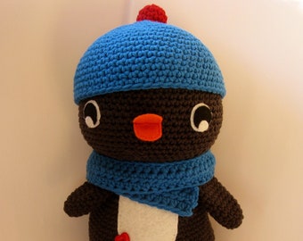 Huggable Amigurumi Penguin - PDF crochet pattern